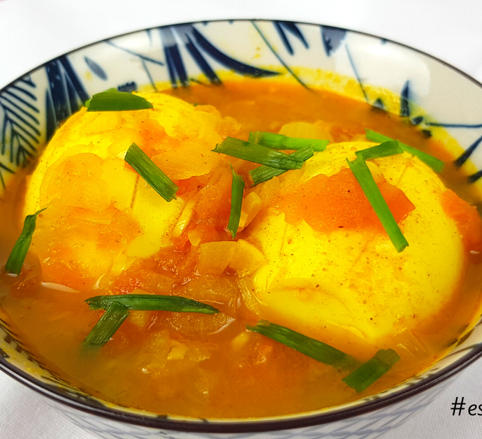 Huevos al curry, todavía no los has probado así